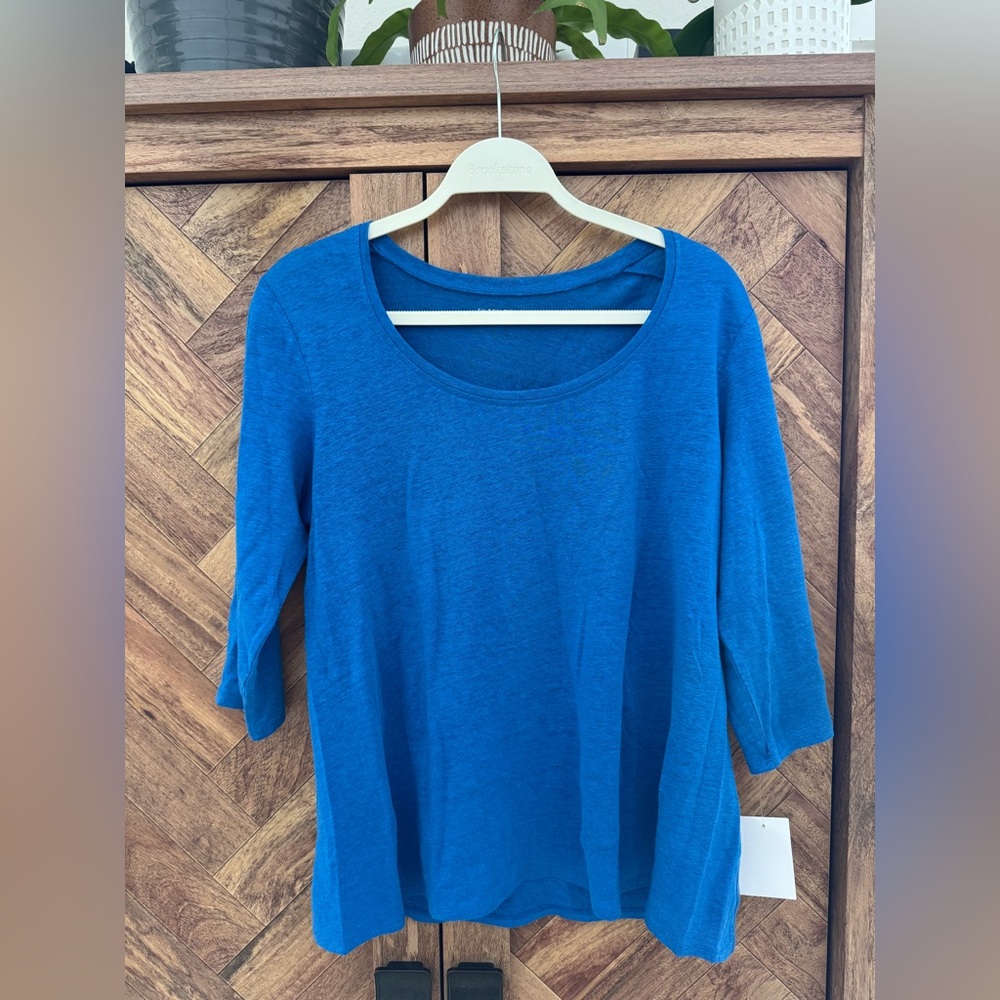 Eileen Fisher Vibrant Blue Knit Top Linen